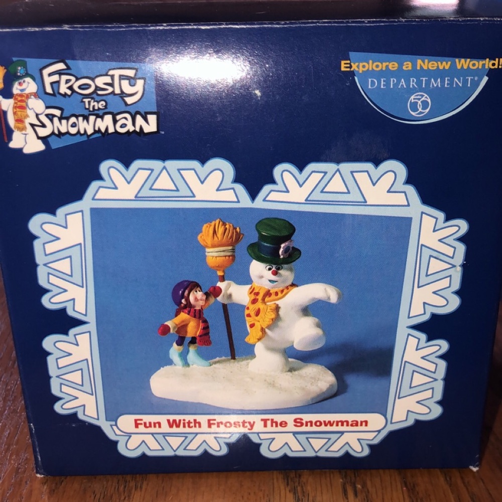 Fun With Frosty the Snowman DEPARTMENT 56